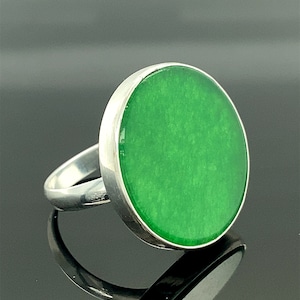 Jade Stone Ring , Sterling Silver Ring , Handmade Women Round Jade Gemstone Ring , Green Jade Ring , 925k Sterling Silver Ring