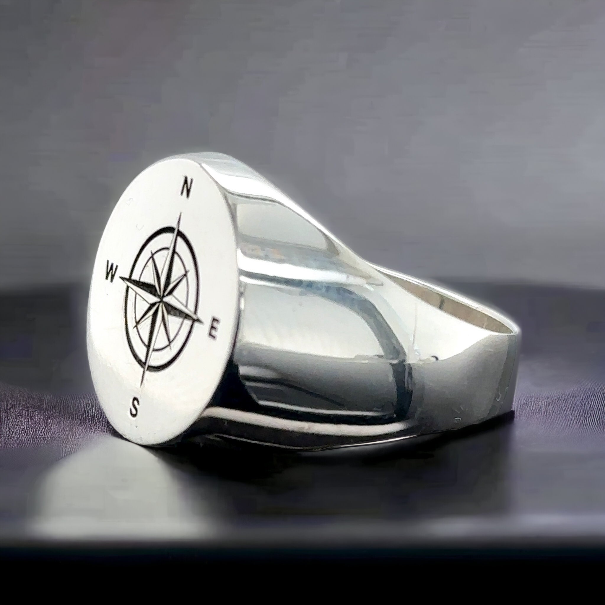 Compass Handmade Ring , Signet Ring, Compass Silver Engraved