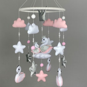 Baby mobile Mädchen Schwan Kinderzimmer Dekor Krippe mobile Mädchen Rosa Baby mobile Filz hängende mobile Schwan-Baby-Dusche-Geschenk