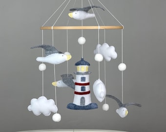 Måsar babymobil spjälsäng Havsbarnrumsdekor Fyrmobil Måsar som flyger Havsmobil Nautisk mobil kust Havsbabyshower