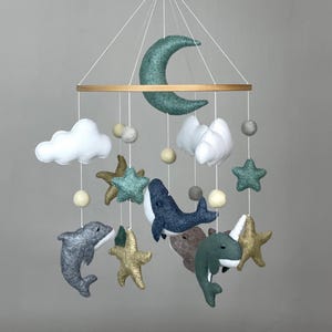 Ocean baby mobile Nautical nursery decor Felt sea animals hanging Whale mobile Under the sea mobile Neutral baby mobile Ocean baby shower