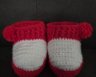 Chaussons bébé faits main au crochet