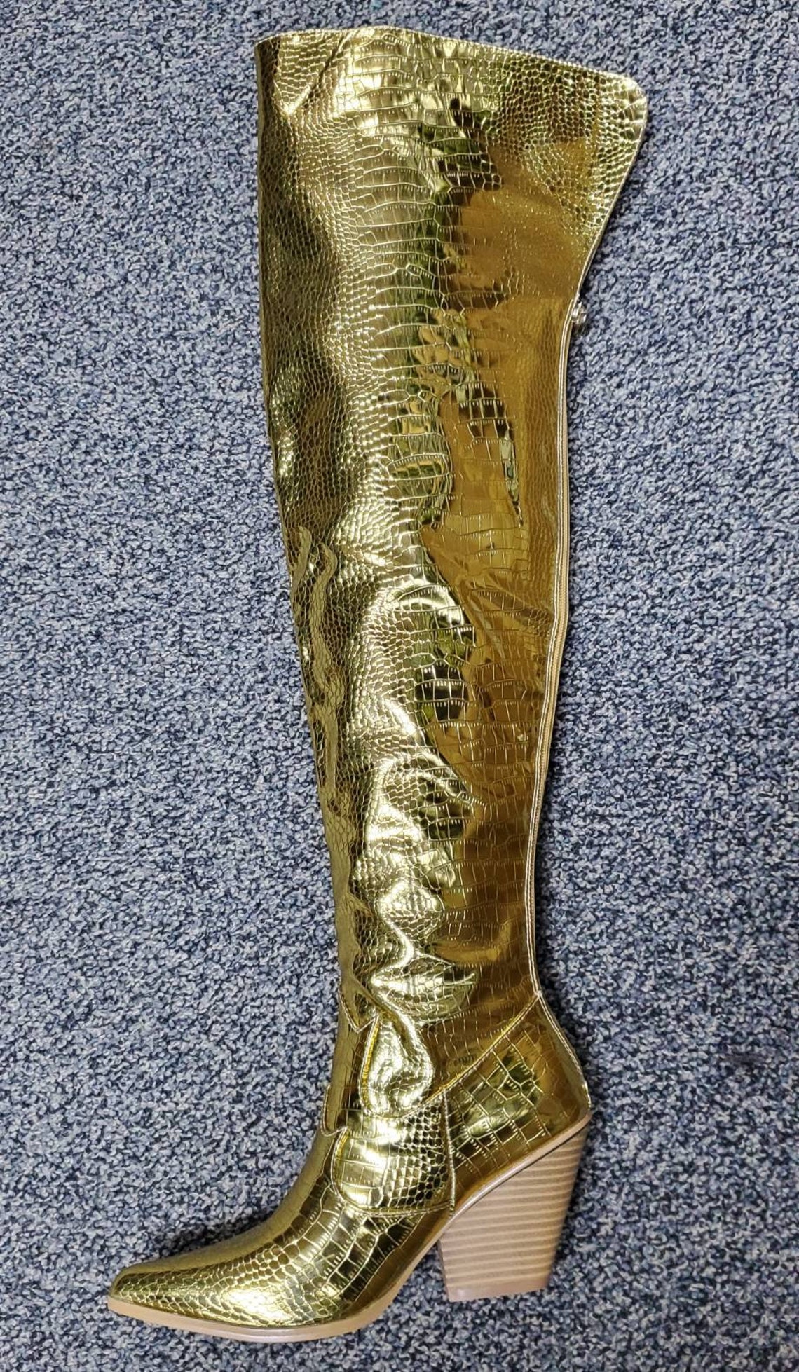 gold cowboy boots for women