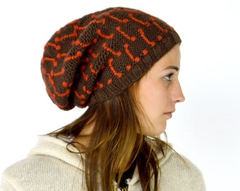 Laine mérinos faite à la main équitable Bonnet louchy - 2 flop Chapeau d’hiver: marron carré / orange