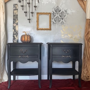 Vendido. Ejemplo de trabajo. Mesitas auxiliares.