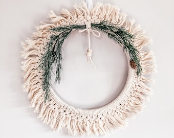 Modern Christmas Wreath, Neutral Christmas decor, Boho Christmas Wreath