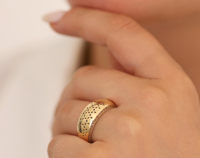 14k Gold Engraved Design Ring | Chunky Oval Dome Statement Band