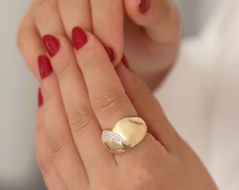 14k Gold Chunky Dome Ring | Curved Thick Sparkling Statement Band