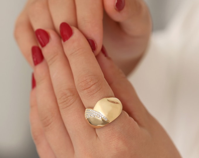 14k Gold Chunky Dome Ring | Curved Thick Sparkling Statement Band