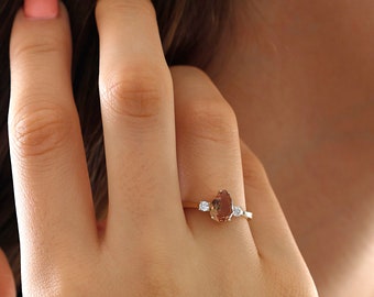 14k Gold Diaspore Ring | Three Stone Handmade Jewelry, Color Change Gem
