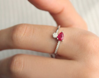 14k Gold Sapphire Teardrop Ring | Vintage Diamond Engagement Anniversary Gift