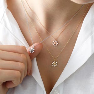 Chamomile Necklace - Etsy