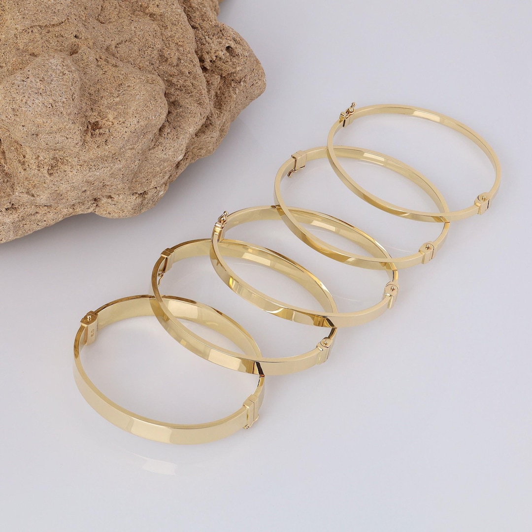 14k Gold Oval Hinged Bangle | 6mm Engraved Straight Cuff Bracelet ...