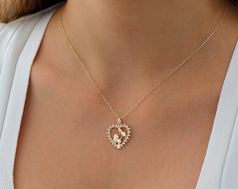 14k Gold Mother & Child Heart Necklace | Mom Baby Hug Pendant Jewelry