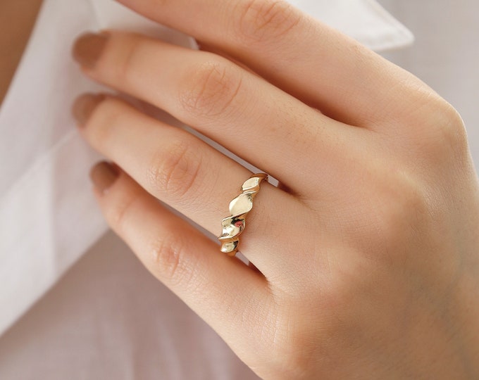 14k Gold Spiral Dome Ring | Chunky Wavy Vintage Boho Statement Band Jewelry