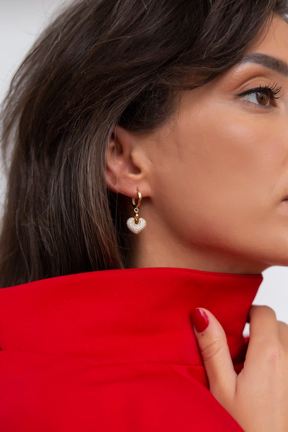 14Kゴールドの南京錠型イヤリング｜星型ダングル型ロックイヤリング