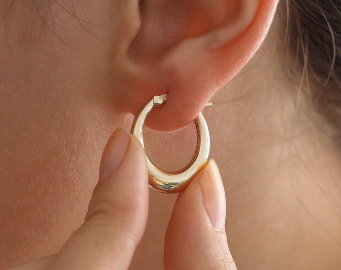 14k Gold Bold Oval Hoop Earrings | Chunky Thick Earrings, Huggie Fancy Earrings, Daily Jewelry, Christmas Gift, Birthday Gift, Gift for Her
