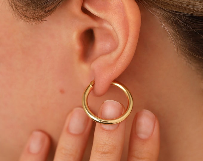 14k Gold Hoop Earrings | Timeless Round Hoops, Everyday Versatile Statement Pair