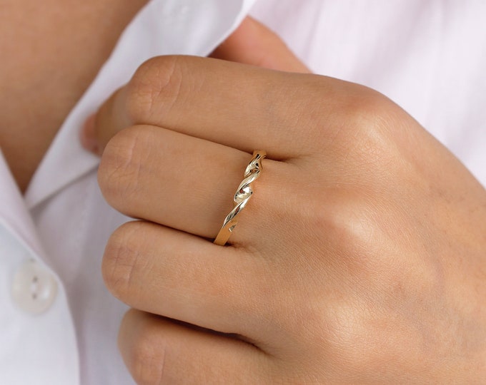 14k Gold Double Twisted Rope Ring | Vintage Stackable Minimalist Band