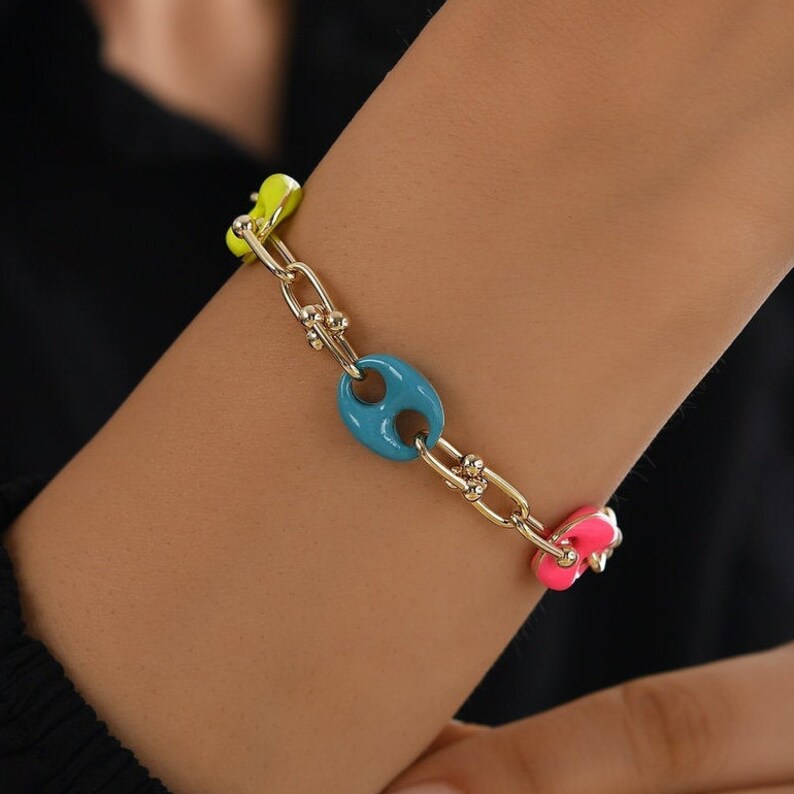 Chunky Horseshoe Link Bracelet 14k Gold Thick U Link Chain Etsy