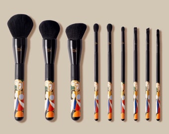 Makeup brush. Flawless and Elegance: 9-Piece Set of Premium Synthetic Black Makeup Brushes,