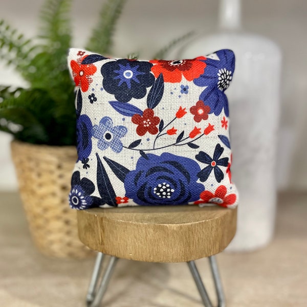 Tiered Tray Mini Pillow / Red, White, & Blue Flowers / 4th of July / Mini Pillow / Home Decor / Machine Washable