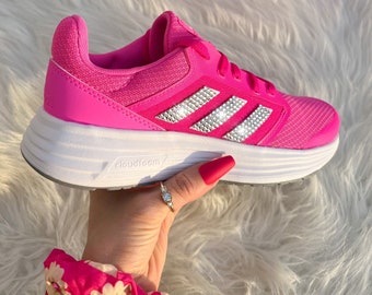 hot pink adidas tennis shoes