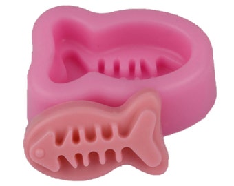 Fish Bone Silicone Mold: DIY Soap, Fudge, Cake Baking Tool