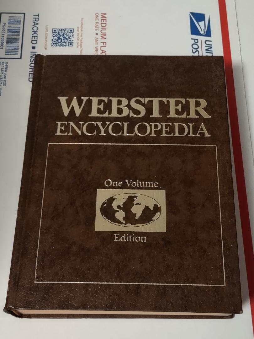 Webster's Encyclopedia One Volume Edition 1985 Bonded Leather Vintage - Excellent Condition!
