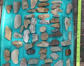 Paleo Indian Stone Tools and Other Stone Objects From South