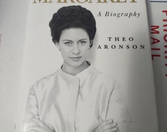 Princess Margaret A Biography Theo Aronson 1997 Hardcover Regnery LIKE NEW 1st Edition & 1st Printing with dust jacket