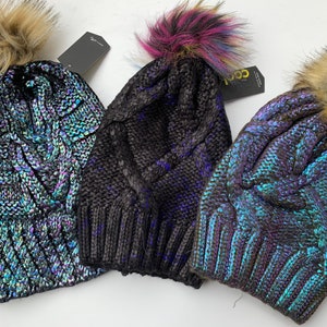 Birilliant Woman Beanie, Pom Pom Beanie,Knitted Hat Fashion ,Women hats, , fall beanie, fall accessories, autumn accessories, accessory,