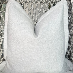 Light Beige Linen Pillow Cover, Natural Throw Pillow for Couch, Bed, Sofa, Decorative Woven Cushion Cover Relaxed Style, Custom Sizes