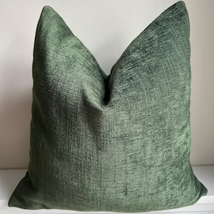 Dark Green Textured Chenille Pillow Cover, Soft Luxury Throw Pillow for Couch, Bed, Sofa, Designer Decorative Throw Pillows, Custom Sizes
