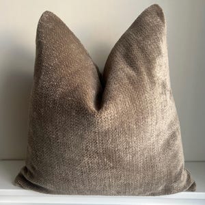 Brown Boucle Textured Chenille Pillow Cover, Soft Luxury Throw Pillow for Couch, Bed, Sofa, Decorative Woven Cushion Cover, Custom Sizes