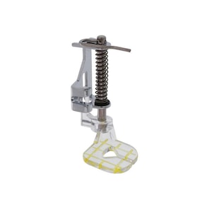 Free Motion Guide Foot, Slant Shank #P60417 for Models Listed