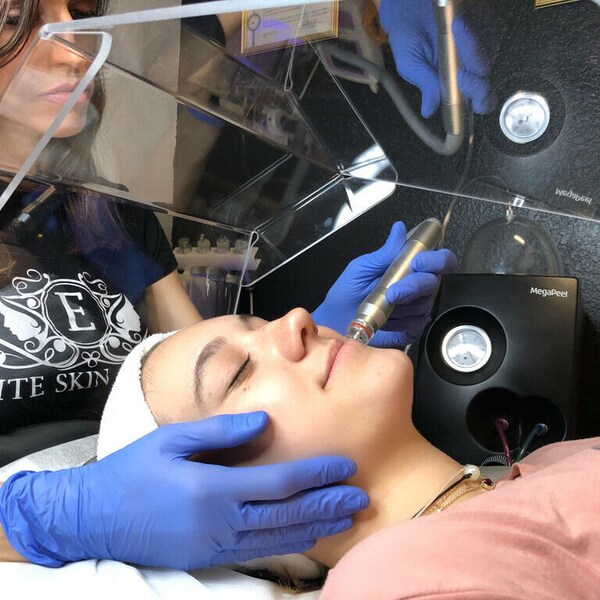 Full Containment Sneeze Shield for Patients: Lash Work, Facials, Estheticians, Beauticians,