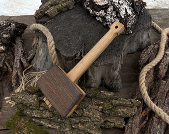 Maillet en bois. Maillet en bois pour travaux d'aiguille. Maillet en bois fait main. Maillet pour la sculpture sur bois. Bois massif de qualité. Maillet de menuisier.