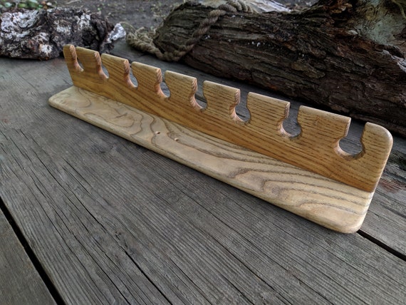 Herramienta de madera con accesorio para trenzar - para hacer