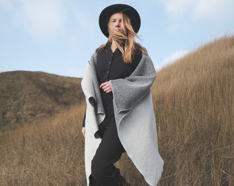 Bicolor poncho made of merino wool - Warm light wool grey cape - Handmade cape from Italian wool - Stylish designer women's poncho