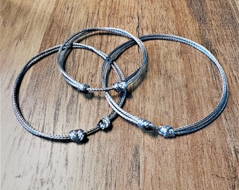 Graues String Armband | Graues Satinarmband | Schiebeverschluss Armband