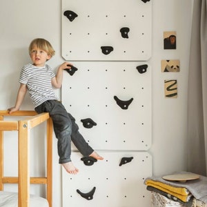 Indoor climbing wall for children with handles | Sustainable children's climbing wall - white colour