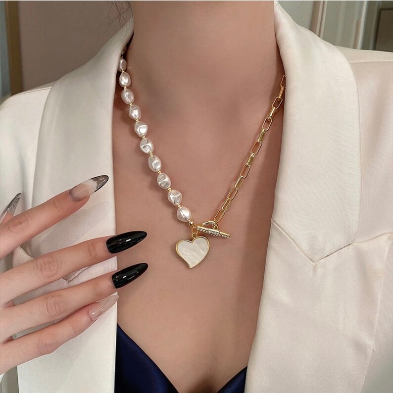 Elegant fashion crystal crown pendant long necklace sweater chain lover gift Elegant fashion crystal crown pendant long necklace sweater chain lover gift