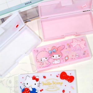 Caja de almacenamiento portátil de color rosa, organizador compacto para palillos de dientes o hisopos de algodón