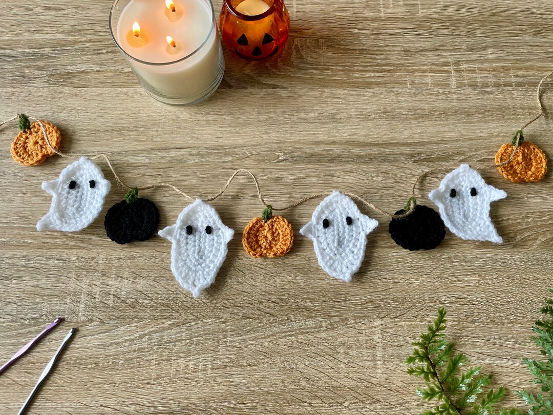 Crochet Ghost Garland | Halloween Garland - Etsy