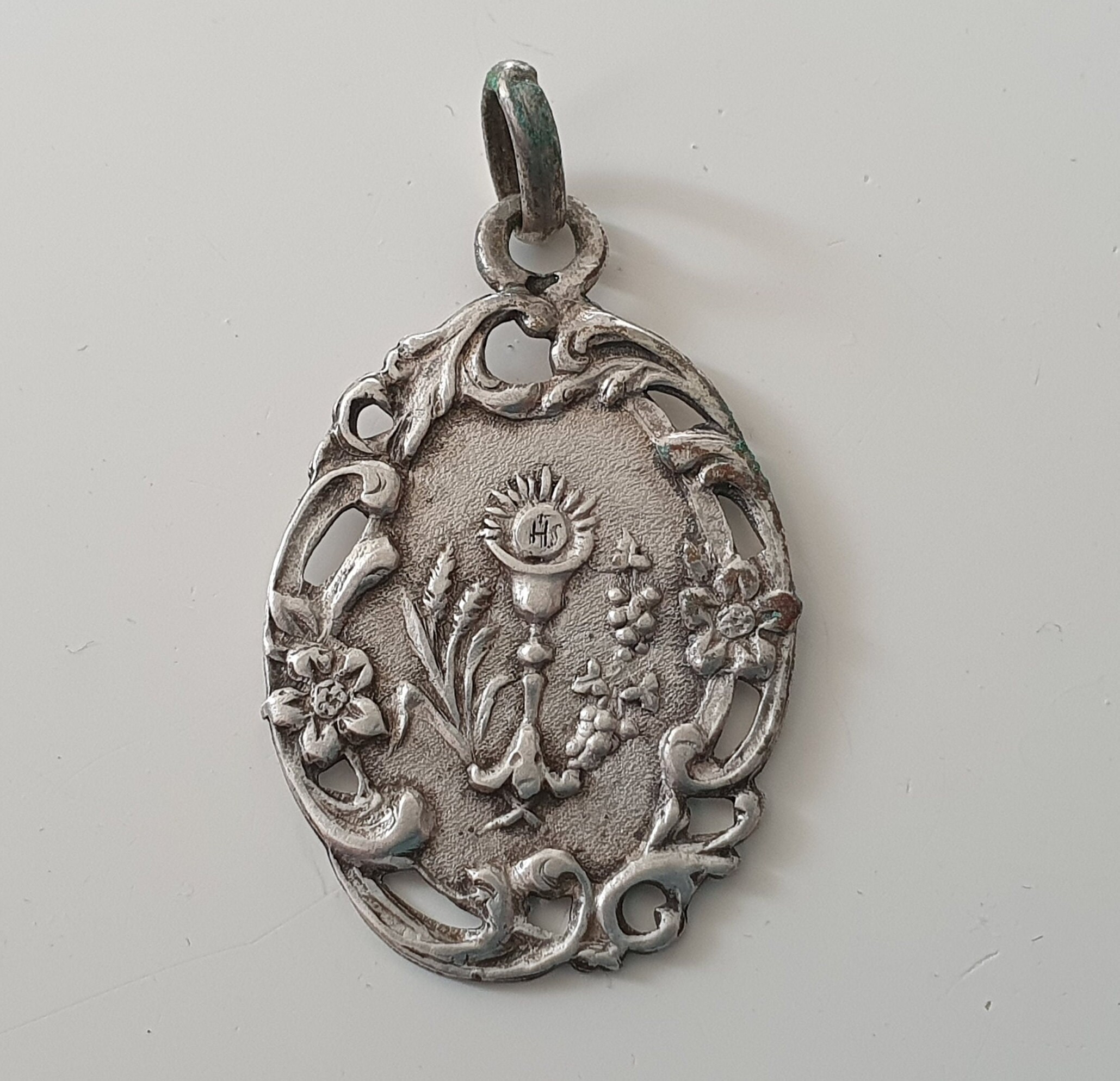 Médaille Pendentif Souvenir Communion Baptème en Argent Monogrammé Mc Daté 1911 - 304