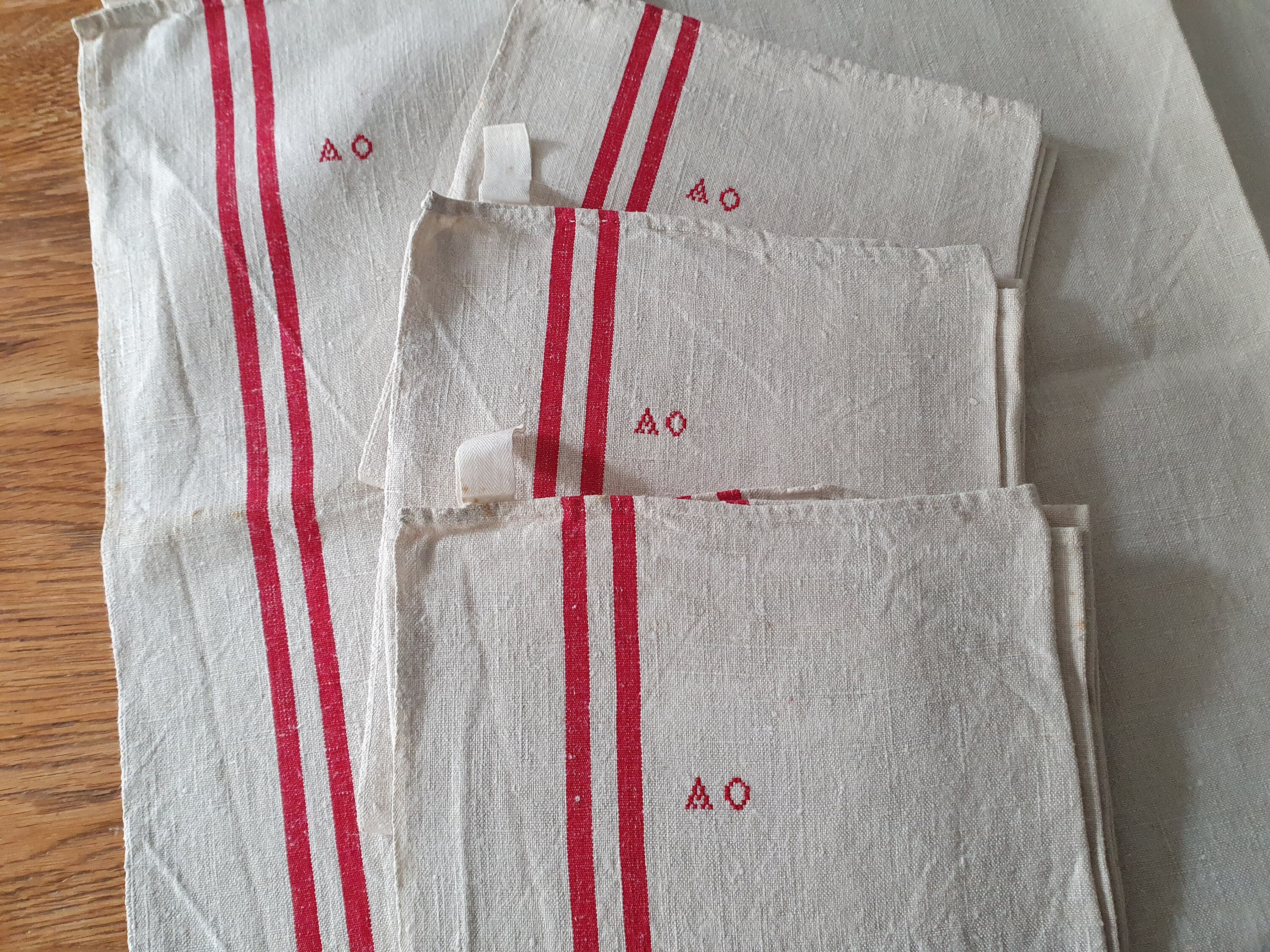 4 Torchons Anciens en Lin à Liteau Rouge Monogramme Ao - 331