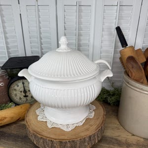 Vintage White Soup Tureen with Lid and Ladle, 3 Piece Soup Tureen made in Japan