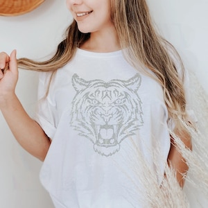 Tiger Vintage T-shirt | Tiger Rhinestone T-shirt | Graphic T-shirt | Rhinestone Embellished | Custom Tee