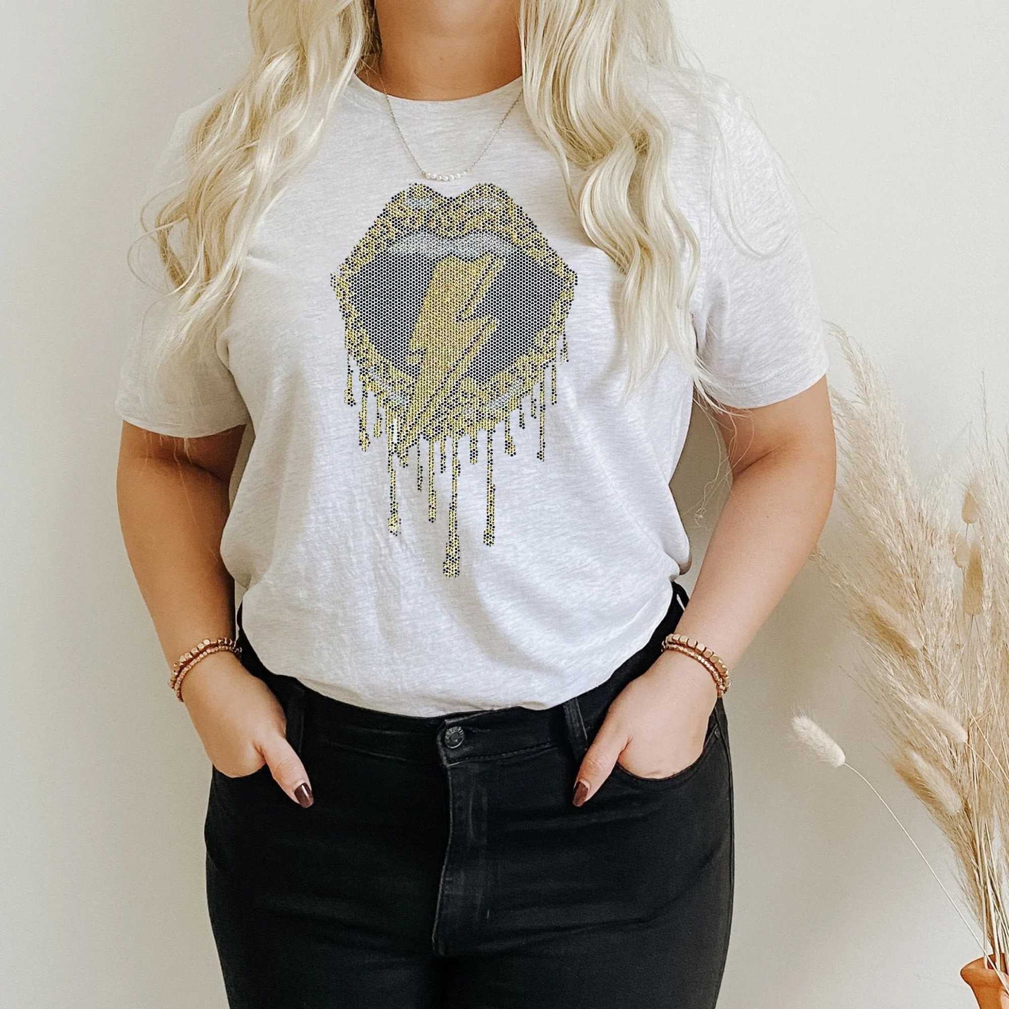 Unisex | Vintage T-shirt | Rhinestone T-shirt | Graphic T